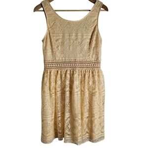 Forever 21 Lace Mini Dress in Cream